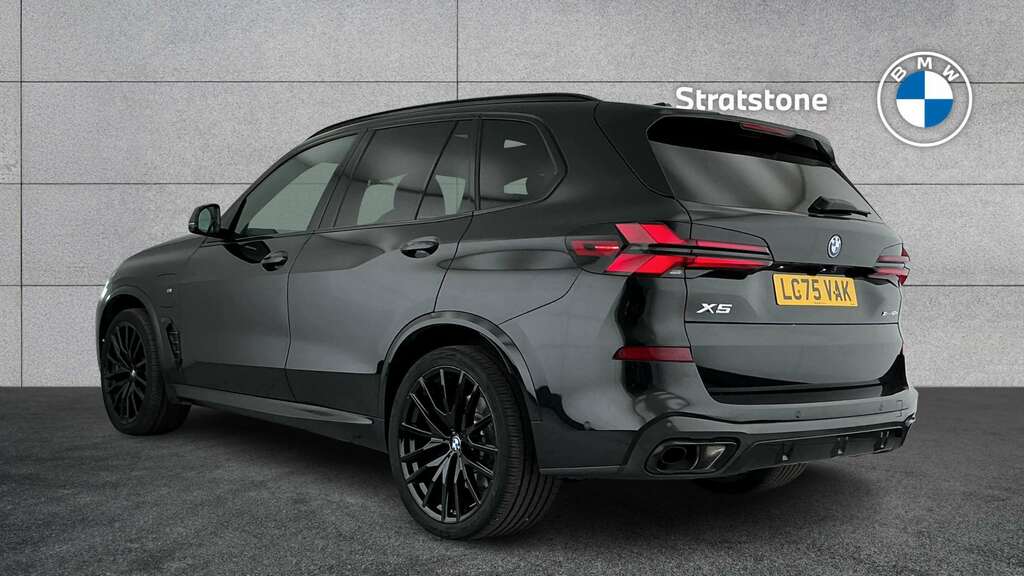 BMW X5 Xdrive50e M Sport 2025 Black #2