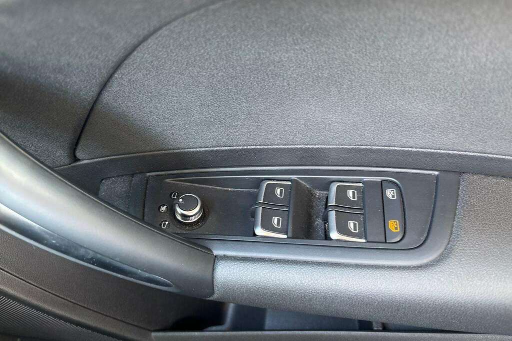 Audi A1 1.4 Tfsi 125 Black Edition Nav White #14