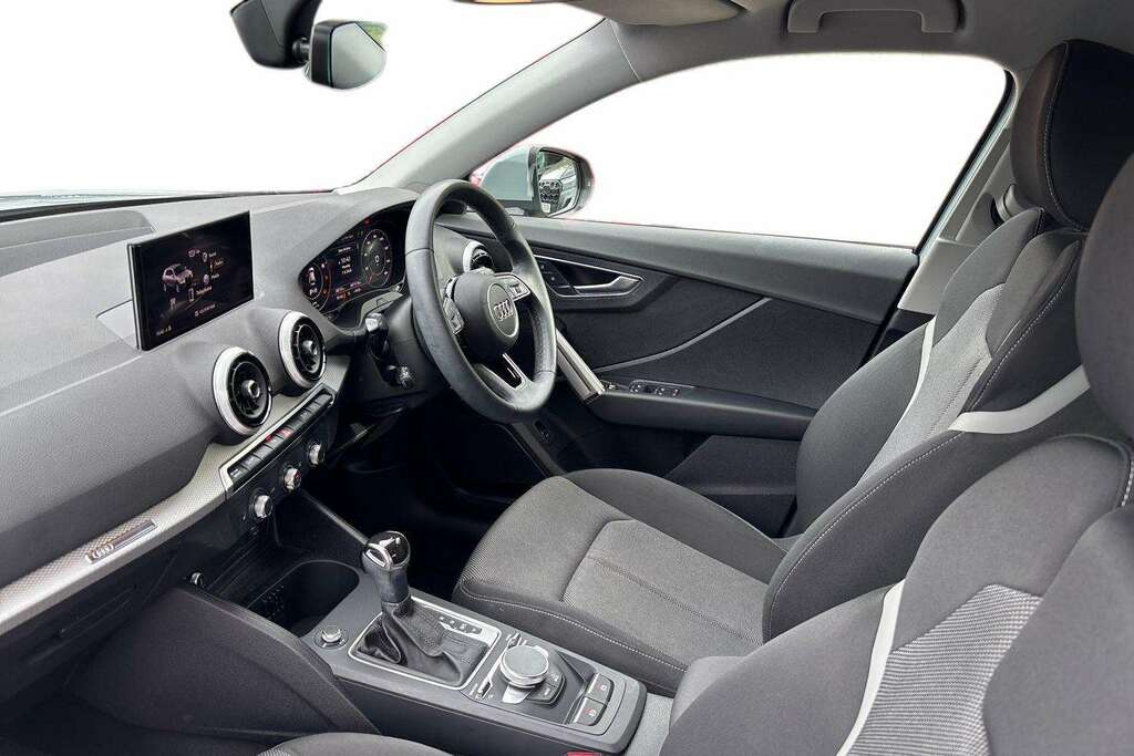 Audi Q2 35 Tfsi Sport S Tronic 2023 #2