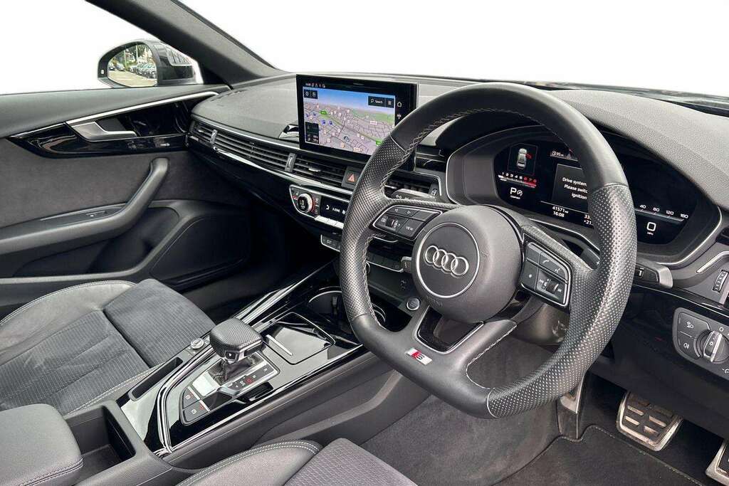 Audi A4 35 Tfsi Black Edition S Tronic 2022 Black #6