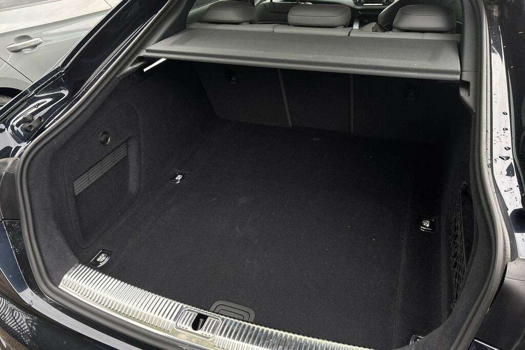 Audi A5 2.0 Tdi Ultra Sport Black #13