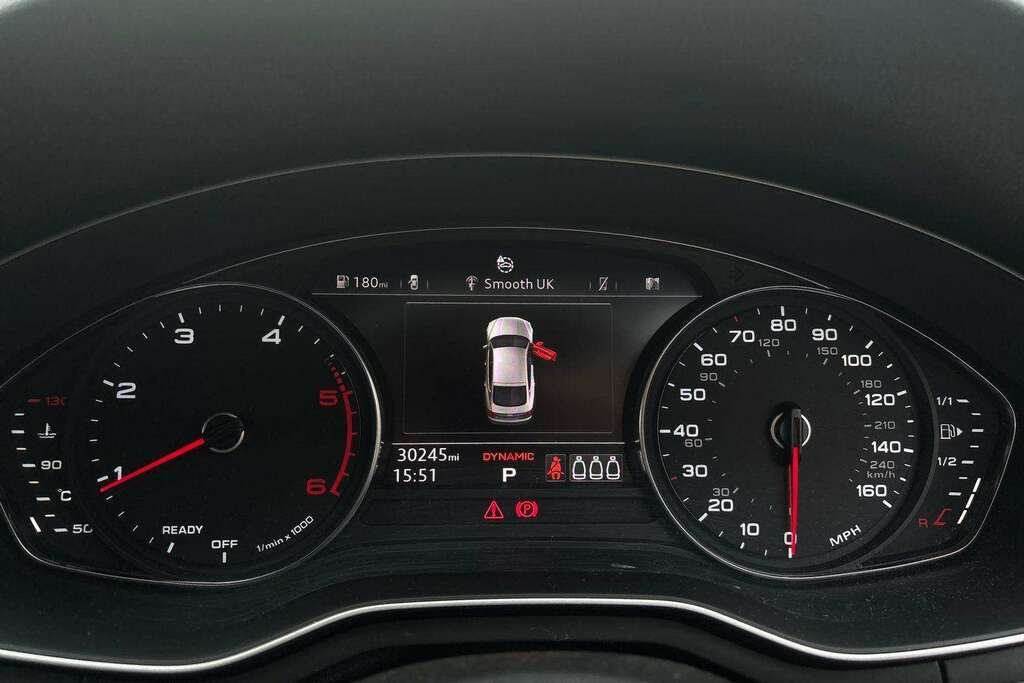 Audi A5 2.0 Tdi Ultra Sport Black #18