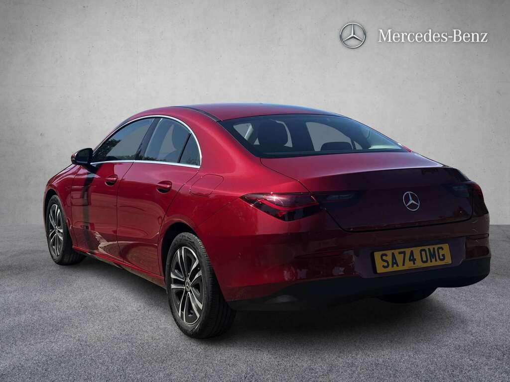 Mercedes-Benz CLA Class 180 Sport Edition Tip 2024 Red #5