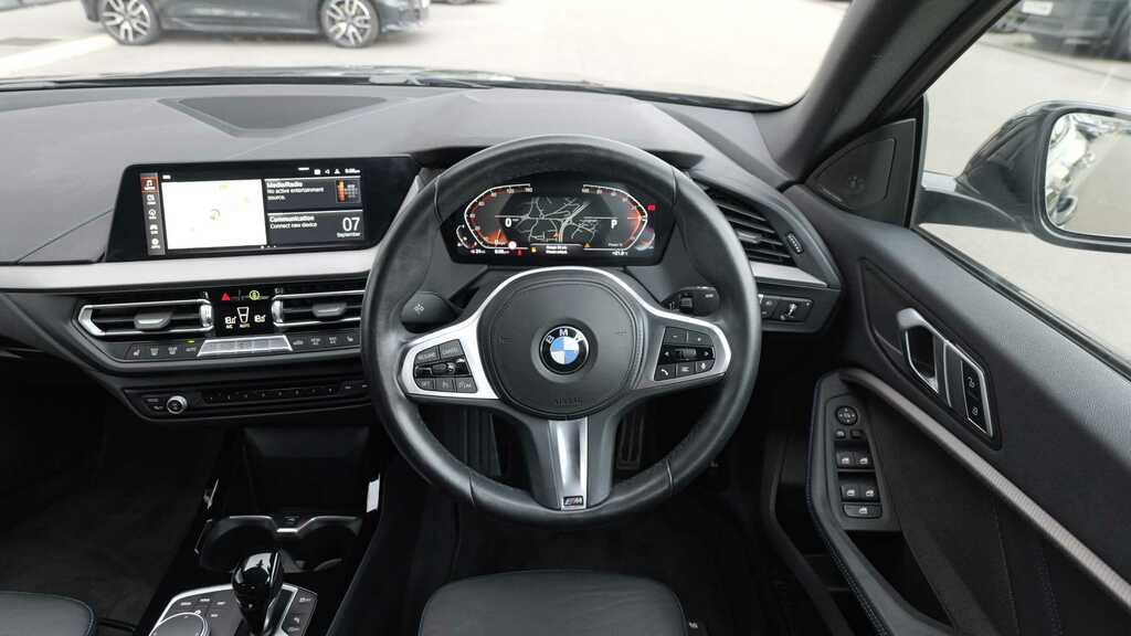 BMW 2 Series 218I 136 M Sport Dct 2023 Black #5