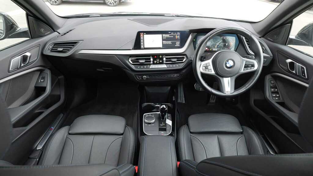 BMW 2 Series 218I 136 M Sport Dct 2023 Black #4