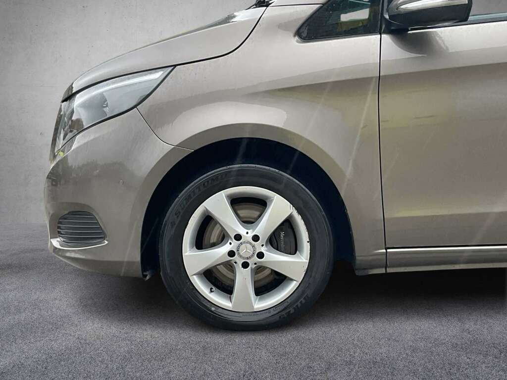 Mercedes-Benz V Class V220 Bluetec Se 2016 Grey #4