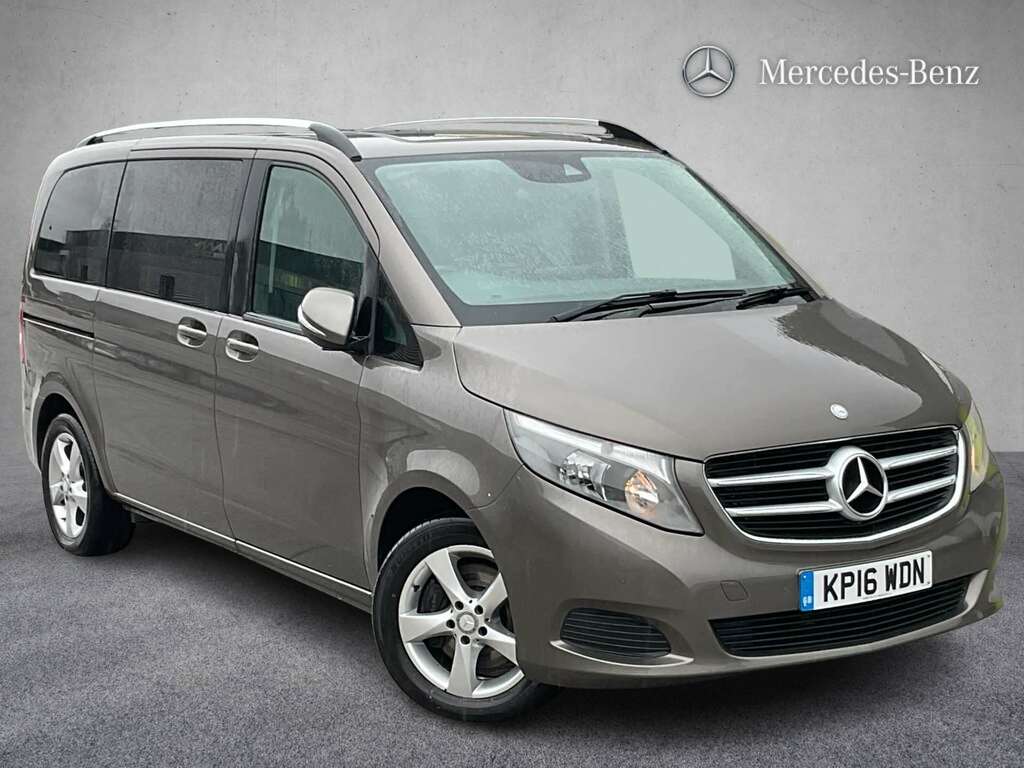 Mercedes-Benz V Class V220 Bluetec Se 2016 Grey