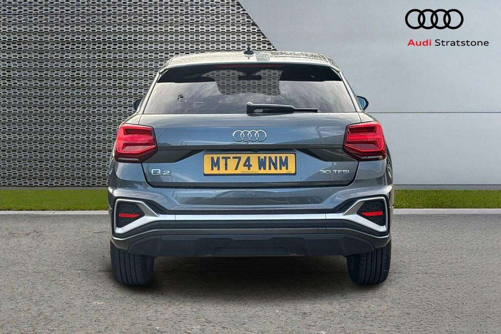 Audi Q2 35 Tfsi S Line S Tronic Tech Blue #7