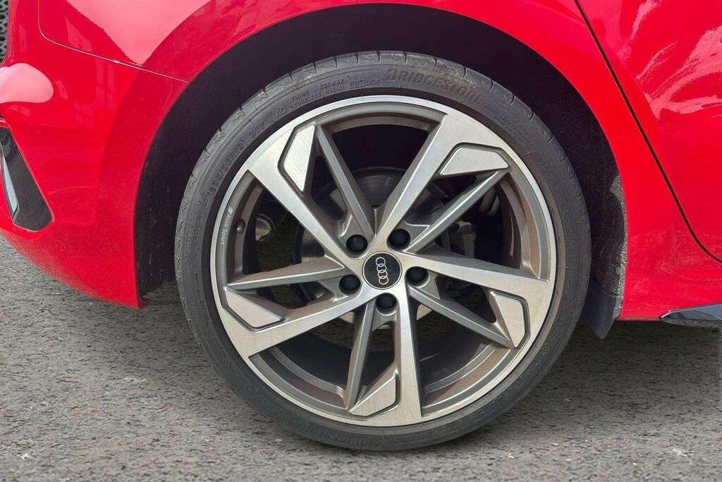 Audi A3 35 Tfsi Black Edition S Tronic Grey #9