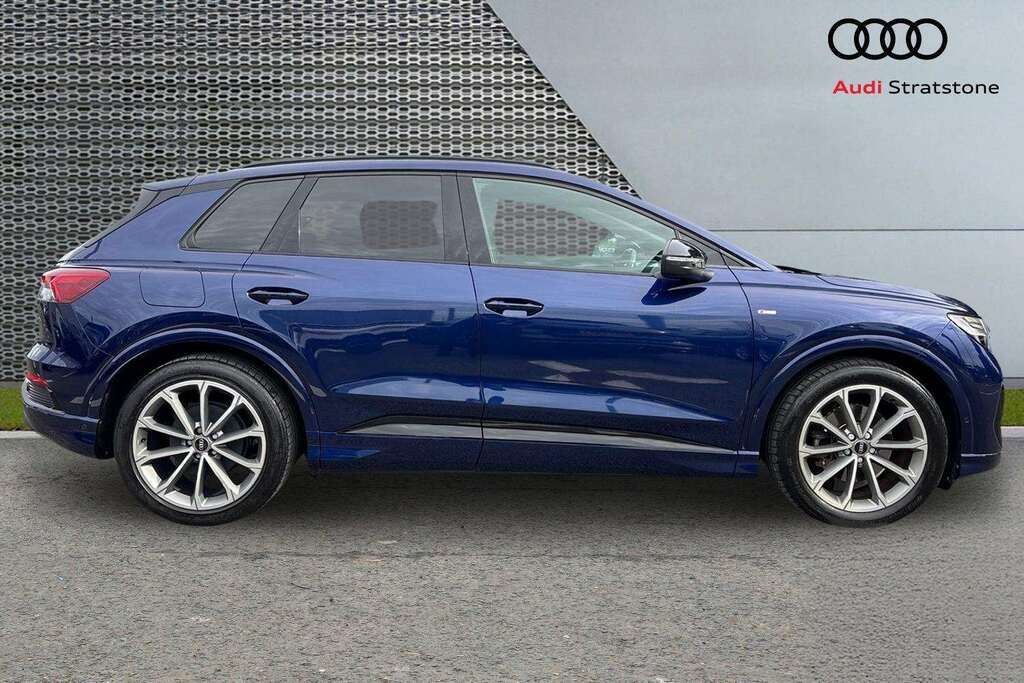 Audi Q4 E Tron 125Kw 35 55.52Kwh Edition 1 2023 Blue #4