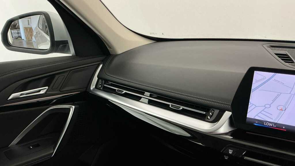 BMW X1 Sdrive 18D Xline Step Blue #22