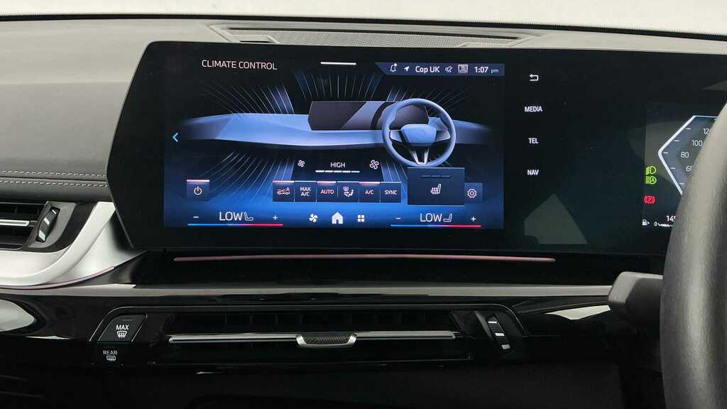 BMW X1 Sdrive 18D Xline Step Blue #28
