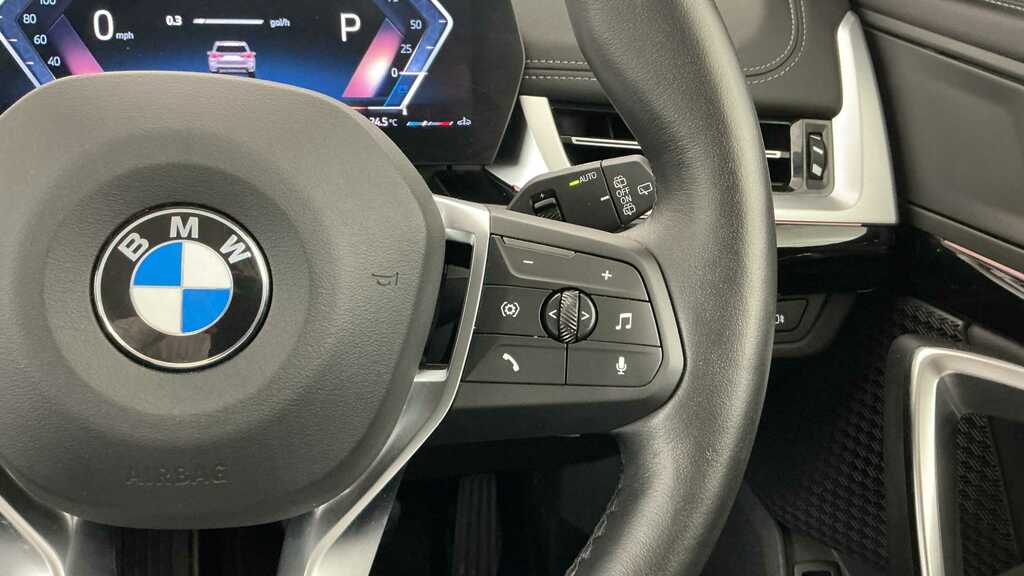 BMW X1 Sdrive 18D Xline Step Blue #32