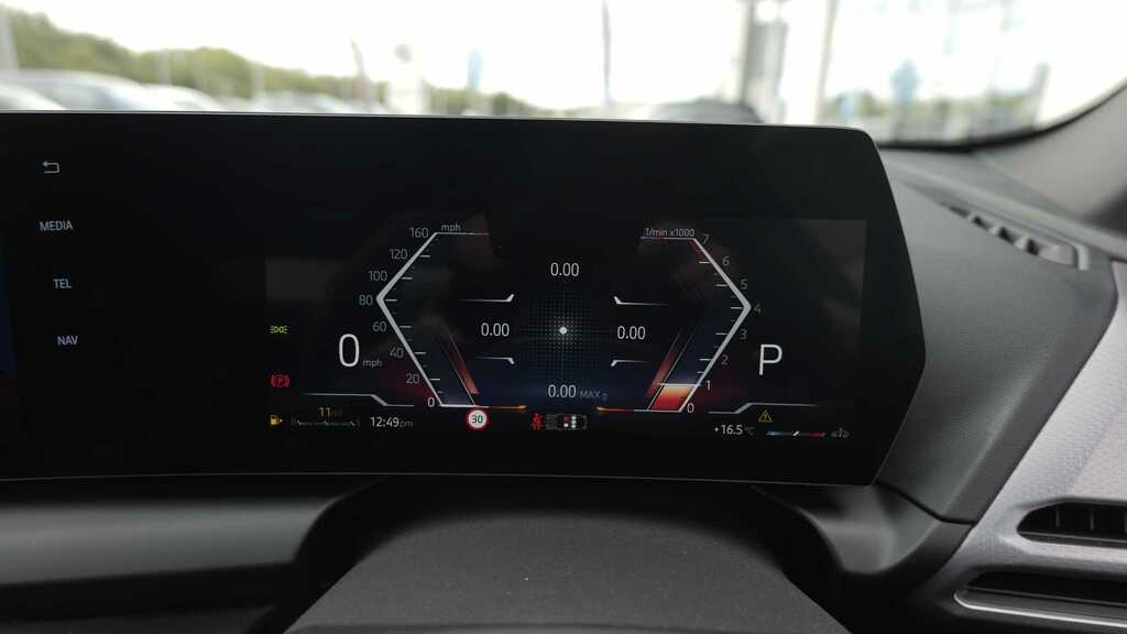 BMW 2 Series 220I Mht Luxury Dct White #32