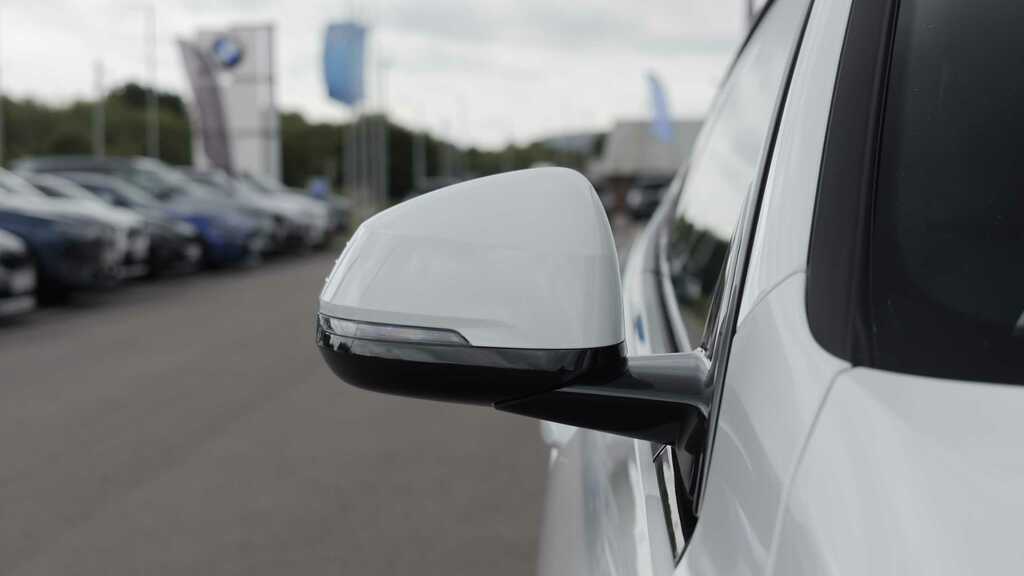 BMW 2 Series 220I Mht Luxury Dct White #12