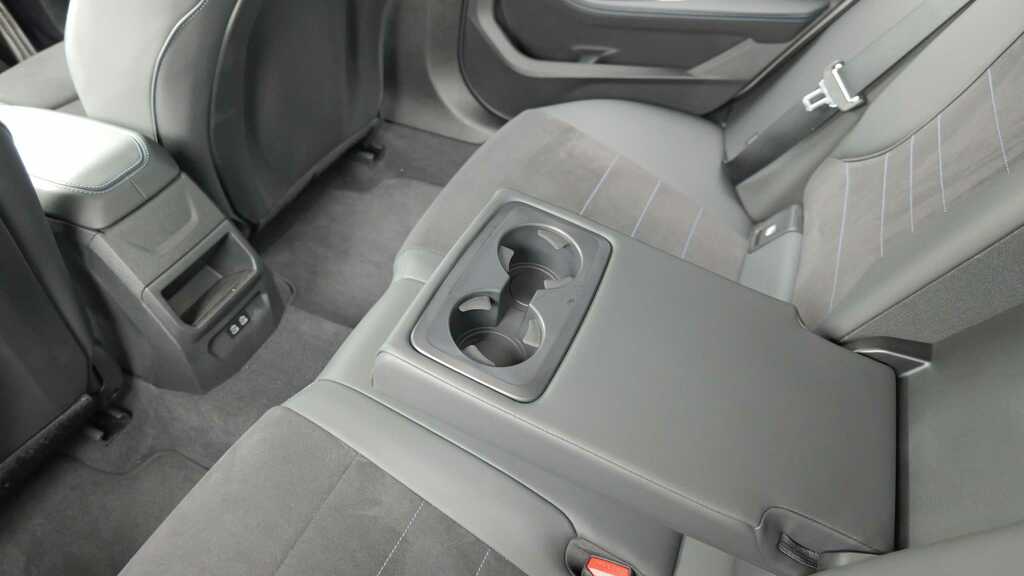 BMW 2 Series 220I Mht Luxury Dct White #17