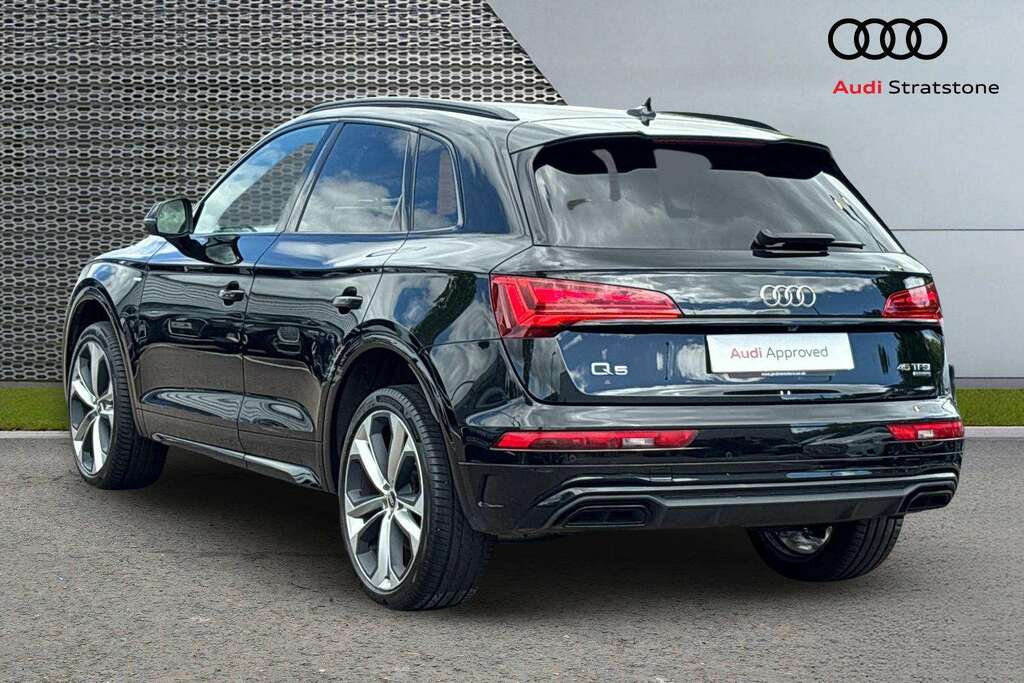 Audi Q5 45 Tfsi Quattro Edition 1 S Tronic 2022 Black #3