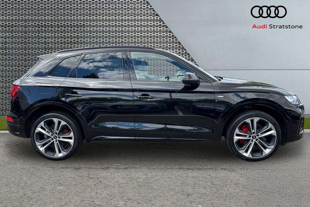 Audi Q5 45 Tfsi Quattro Edition 1 S Tronic 2022 Black #4