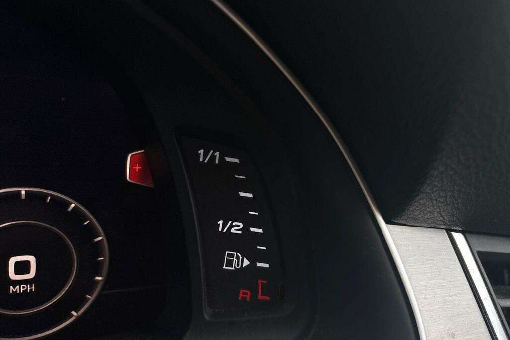 Audi Q7 3.0 Tdi 218 Quattro S Line Tip Black #31