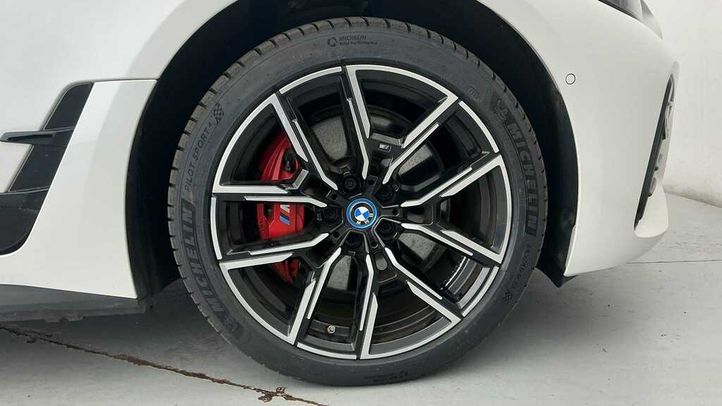 BMW i4 M50 83.9Kwh Blue #14