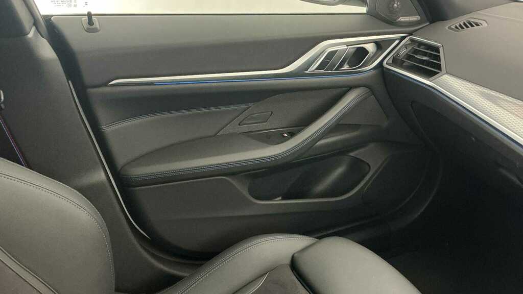 BMW i4 M50 83.9Kwh Blue #20