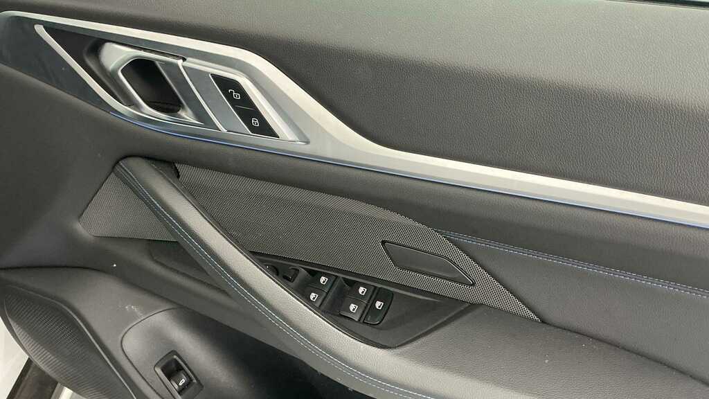 BMW i4 M50 83.9Kwh Blue #18