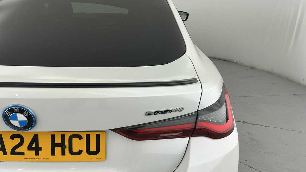 BMW i4 M50 83.9Kwh Blue #38
