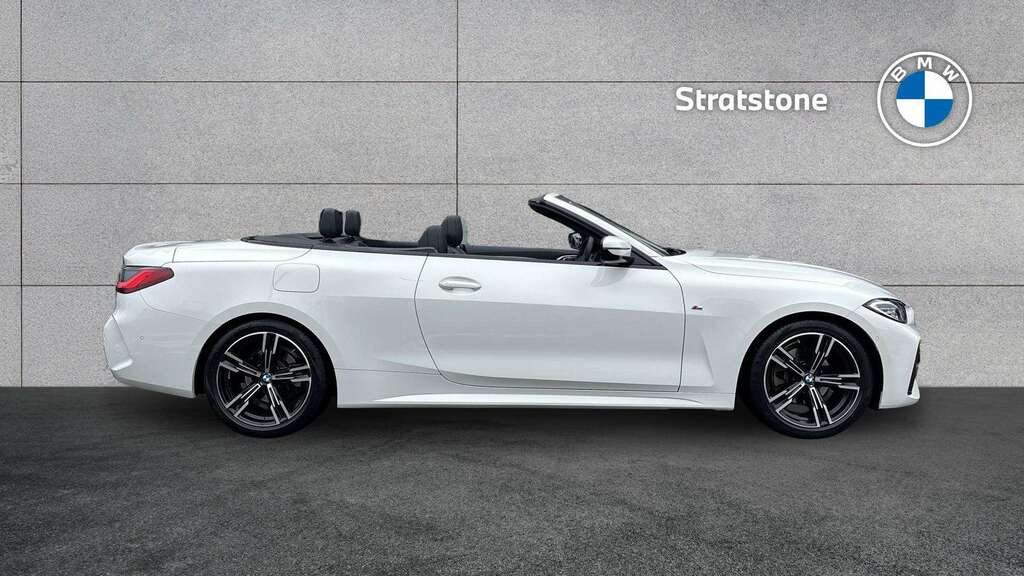 BMW 4 Series 420D Mht M Sport Step 2023 White #3