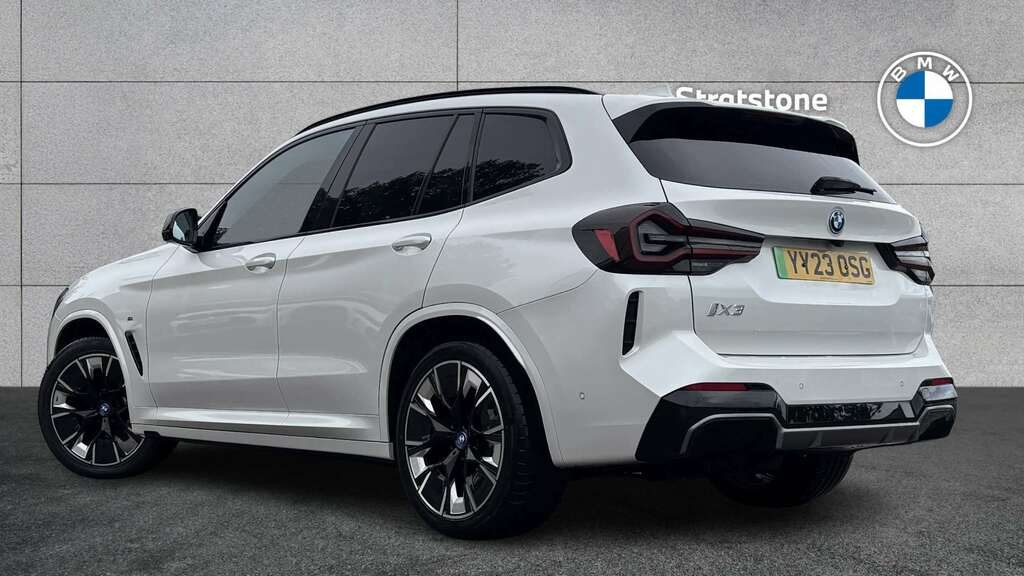 BMW iX3 210Kw M Sport Pro 80Kwh 2023 White #2