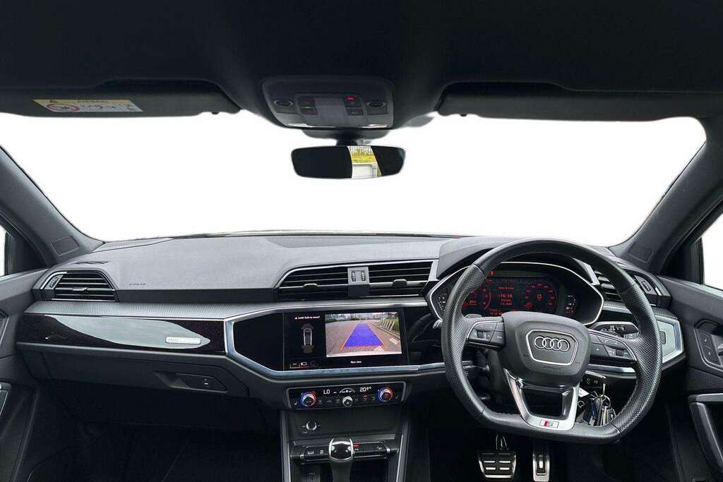 Audi Q3 1.5 Tfsi Cod 35 Black Edition Sportback White #19