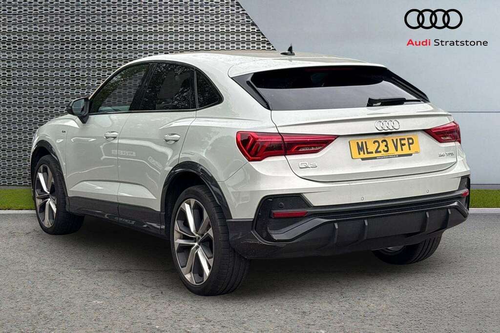 Audi Q3 35 Tfsi Black Edition S Tronic 2023 Silver #3