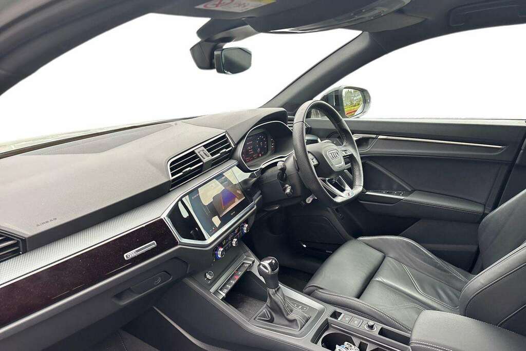Audi Q3 35 Tfsi Black Edition S Tronic 2023 Silver #2