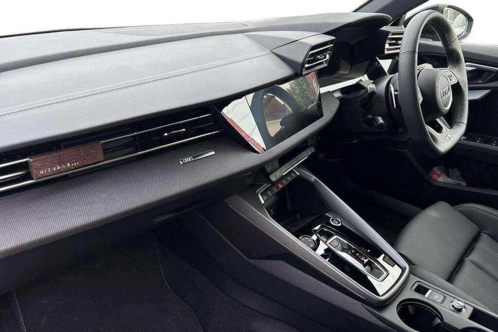 Audi A3 1.5 Tfsi 150 Black Edition S Tronic 2026 Black #2