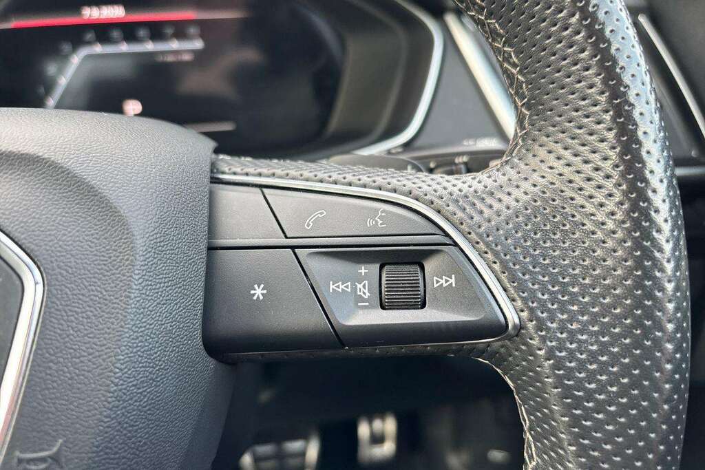 Audi Q5 S Line 45 Tfsi Mhev Qu Black #17