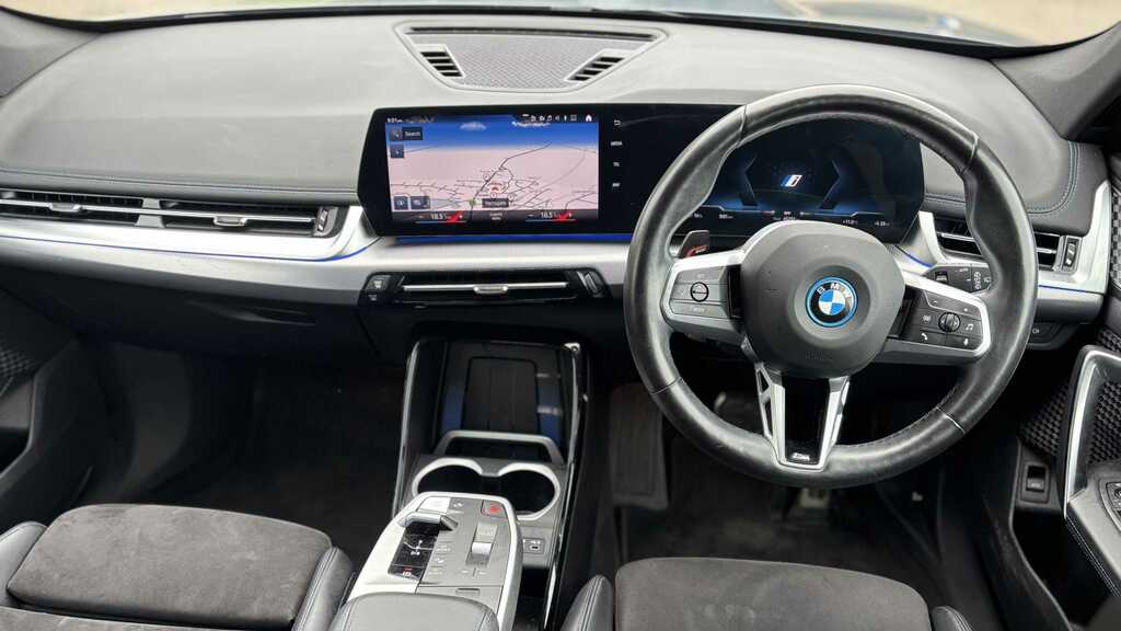 BMW iX1 150Kw Edrive20 Shadow Edition 65Kwh White #31