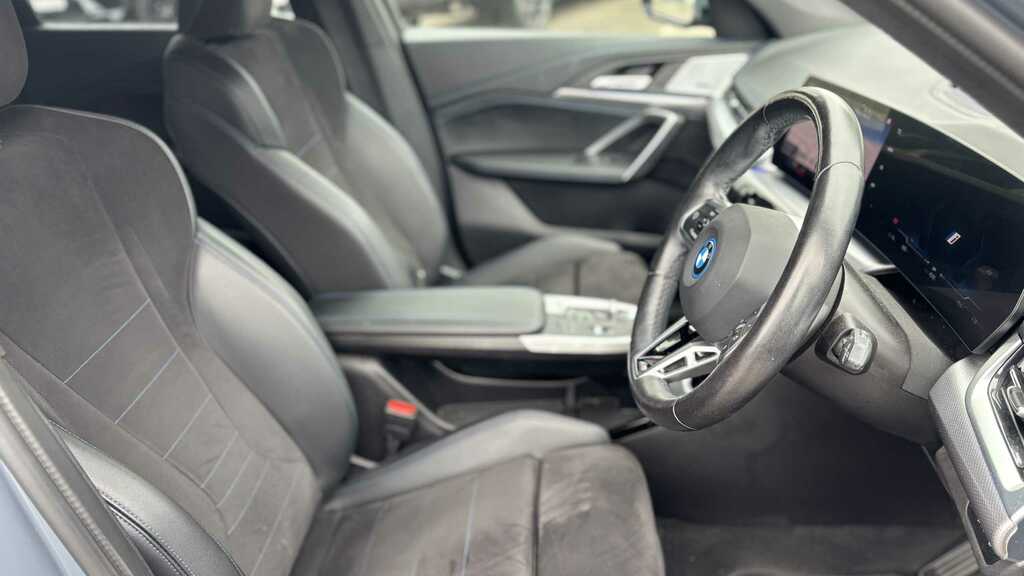 BMW iX1 150Kw Edrive20 Shadow Edition 65Kwh White #10