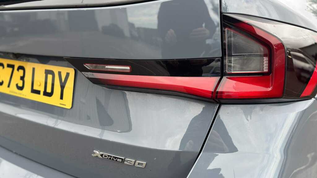 BMW iX1 150Kw Edrive20 Shadow Edition 65Kwh White #29