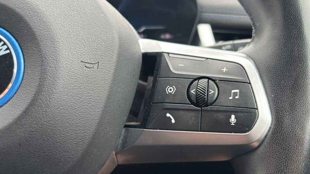 BMW iX1 150Kw Edrive20 Shadow Edition 65Kwh White #17