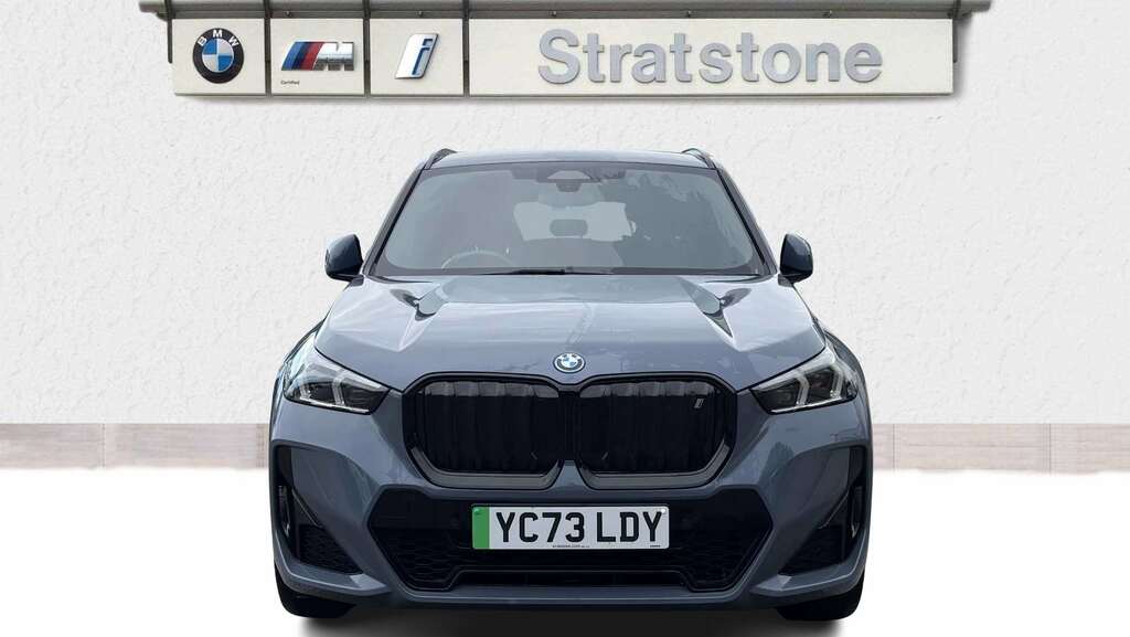BMW iX1 150Kw Edrive20 Shadow Edition 65Kwh 2026 Grey #4