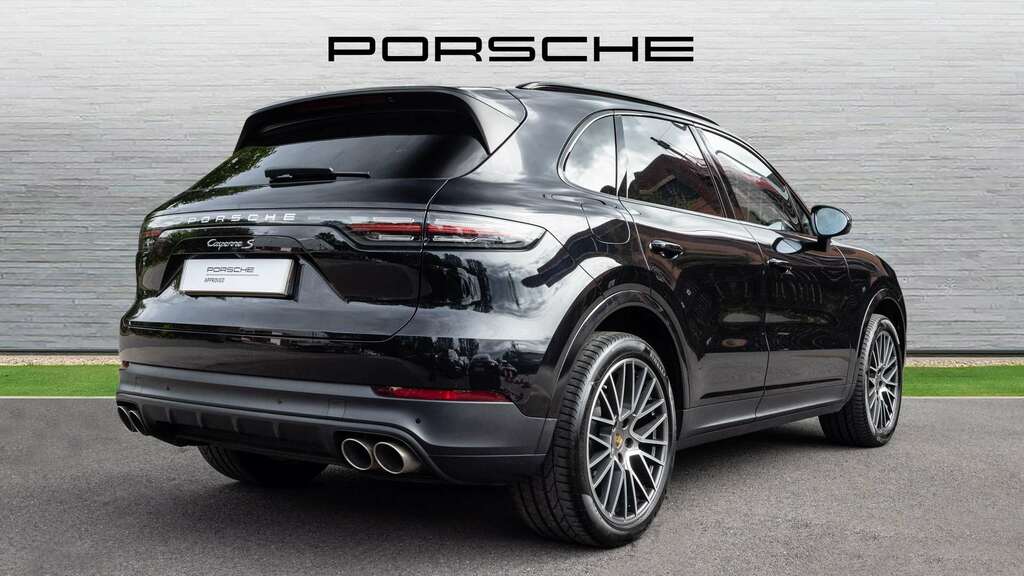 Porsche Cayenne V6 S 2019 Black #3