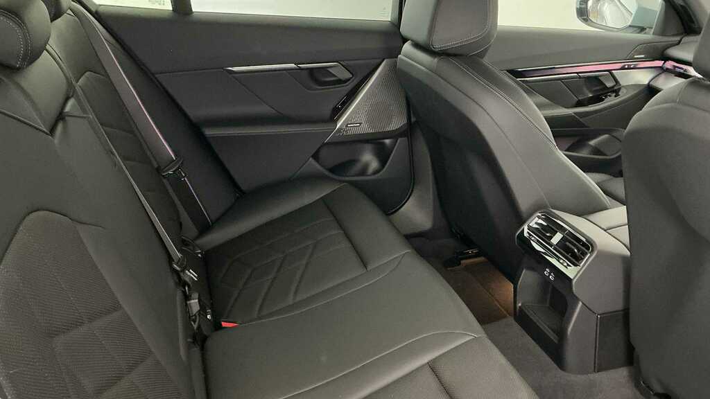 BMW 5 Series T32 Panel Van Commerce Plus Swb 150 Ps 2.0 Tdi 8Sp Grey #35