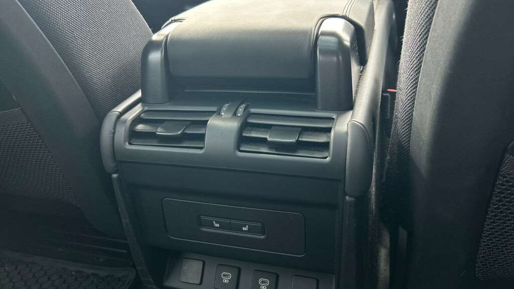Land Rover Defender 90 D250 X-dynamic Hse Eiger Grey Grey #17