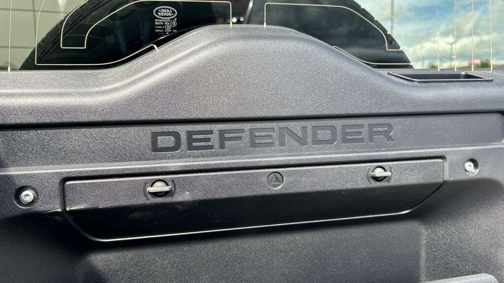 Land Rover Defender 90 D250 X-dynamic Hse Eiger Grey Grey #26