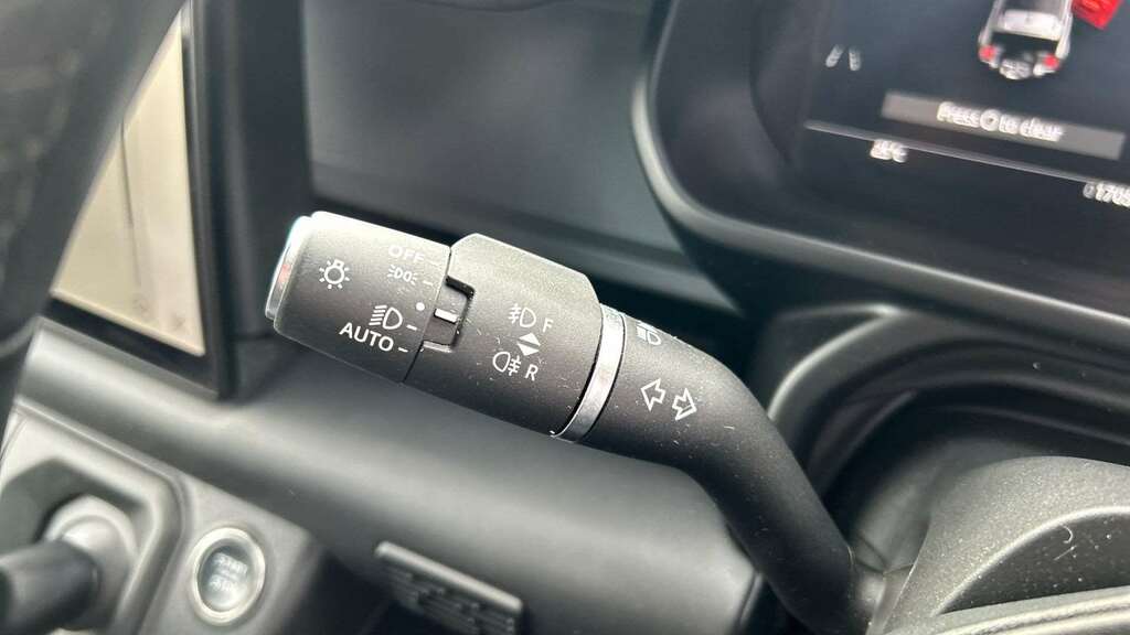 Land Rover Defender 90 D250 X-dynamic Hse Eiger Grey Grey #38