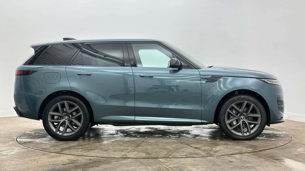 Land Rover Range Rover Sport 3.0 P460e Dynamic Se 2025 Green #5