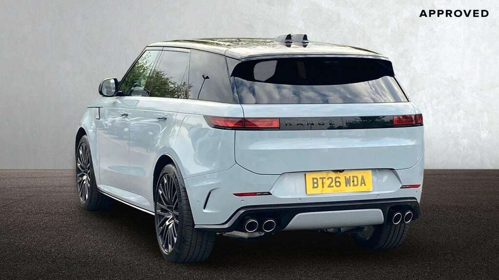 Land Rover Range Rover Sport 4.4 P635 V8 Sv 2026 Grey #2