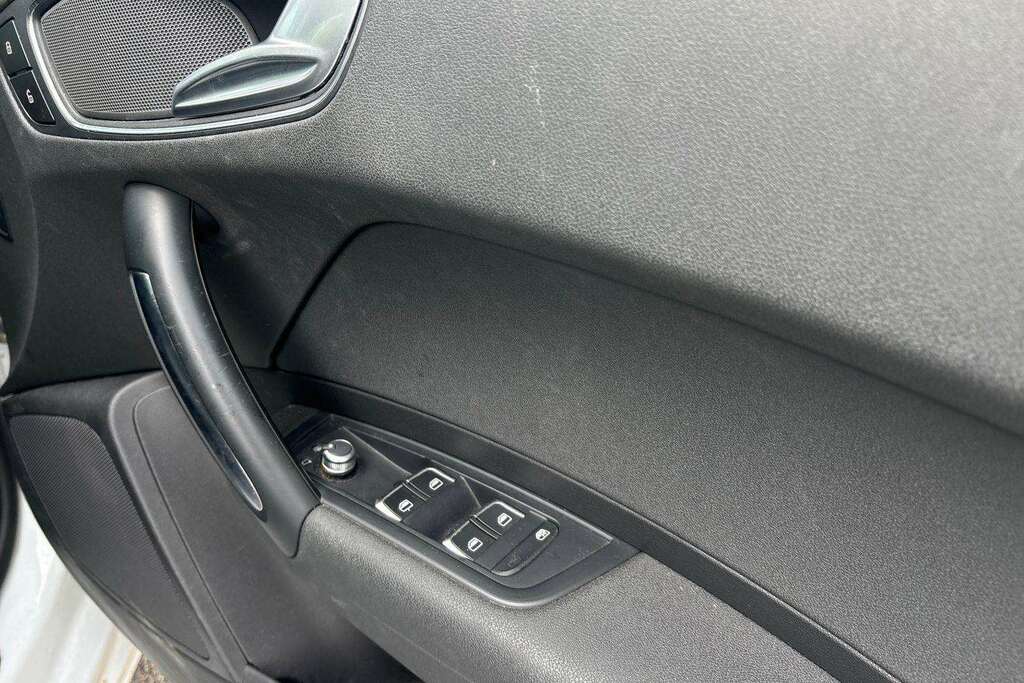 Audi A1 1.6 Sportback Tdi S Line 114 Bhp Grey #14