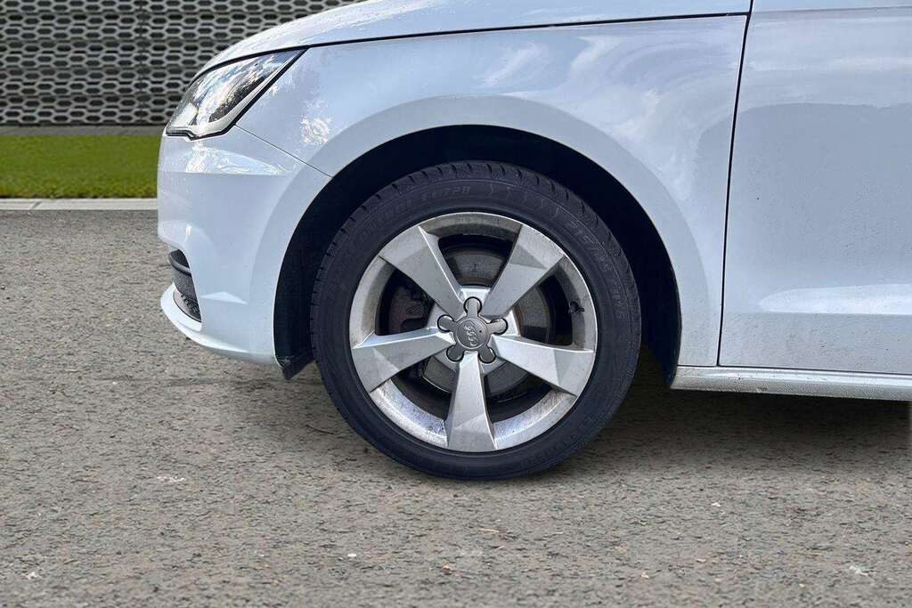 Audi A1 1.6 Sportback Tdi S Line 114 Bhp Grey #9