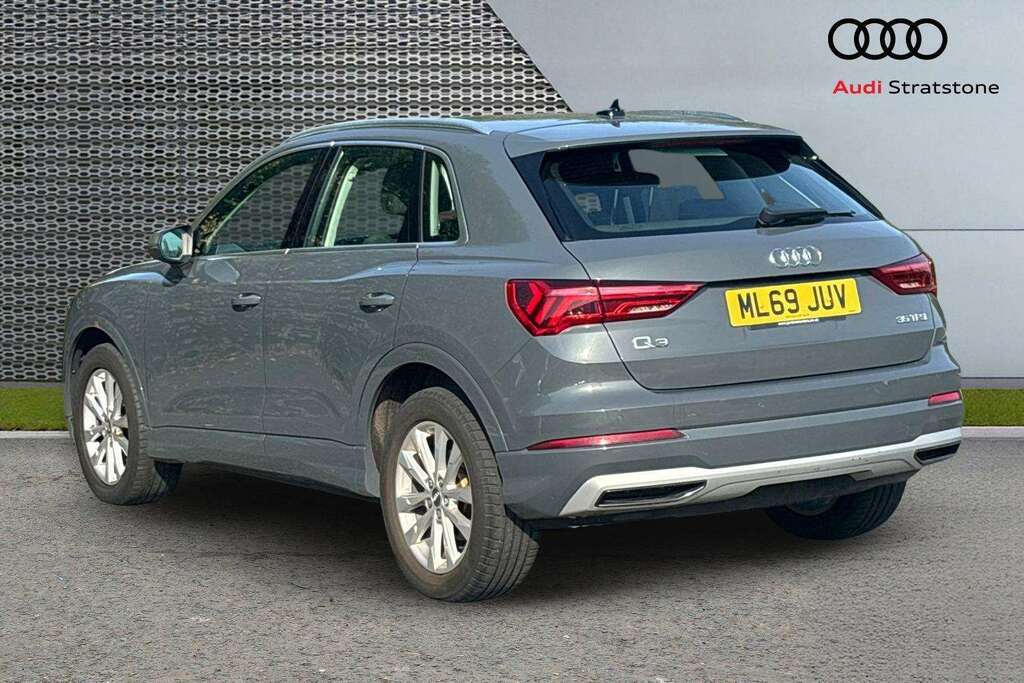 Audi Q3 35 Tfsi Sport S Tronic 2020 Grey #3