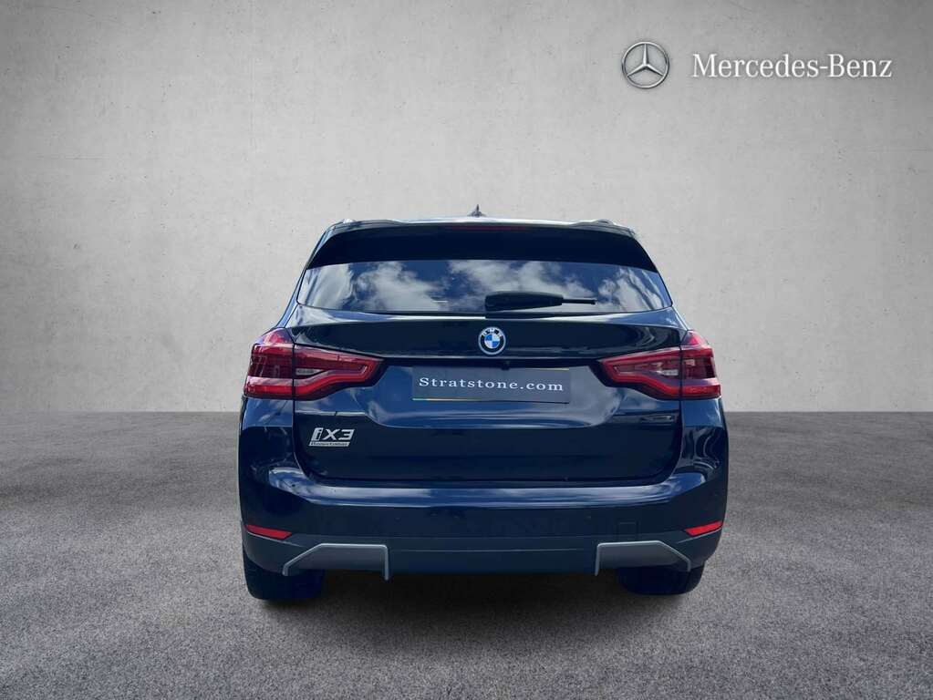 BMW iX3 210Kw Premier Edition 80Kwh 2021 Black #5